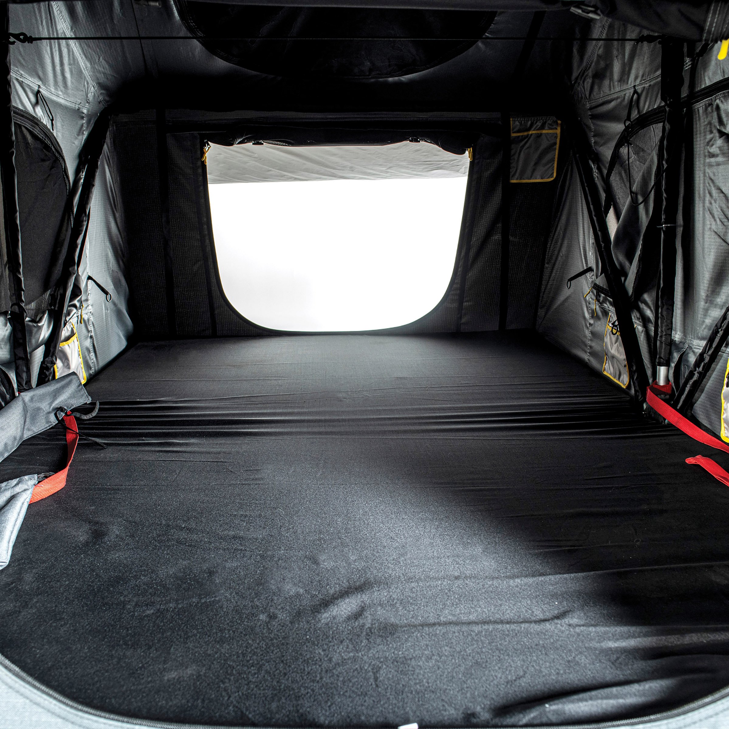 Spacious king interior